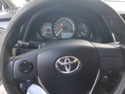 Toyota Auris Business 90D lleno