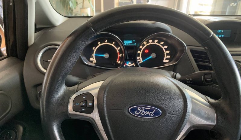 Ford Fiesta Trend 1.2 82cv lleno