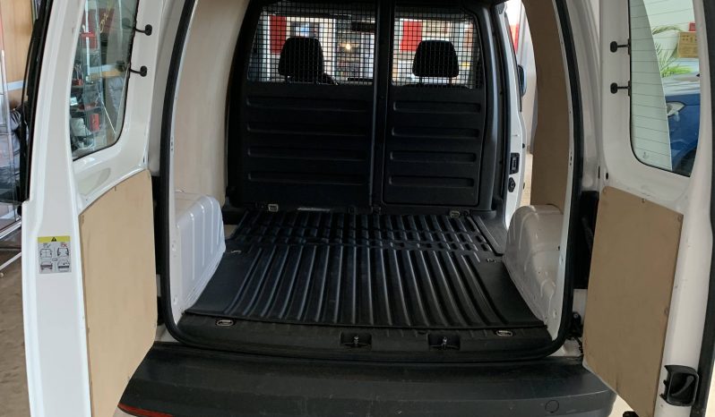Volkswagen Caddy 1.6TDI 75cv Furgón lleno