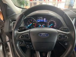 Ford Kuga 2.0 TDCi 150cv Titanium 2017 lleno
