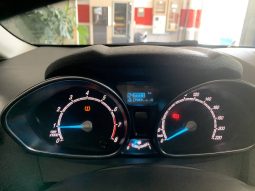 Ford Fiesta 1.2 Trend 82cv gasolina 2017 lleno