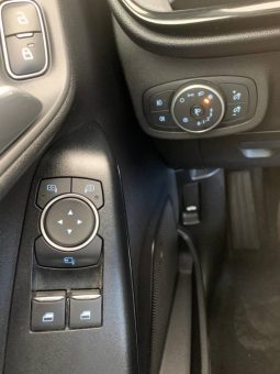 Ford Fiesta 1.1 gasolina 85cv TREND PLUS 2018 lleno