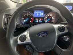 Ford Kuga 2.0 TDCi 120cv TITANIUM 2014 lleno