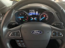 Ford Kuga 1.5 TDCi 120cv TREND Plus lleno