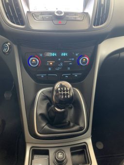 Ford Kuga 1.5 TDCi 120cv TREND PLUS AÑO 2018 lleno