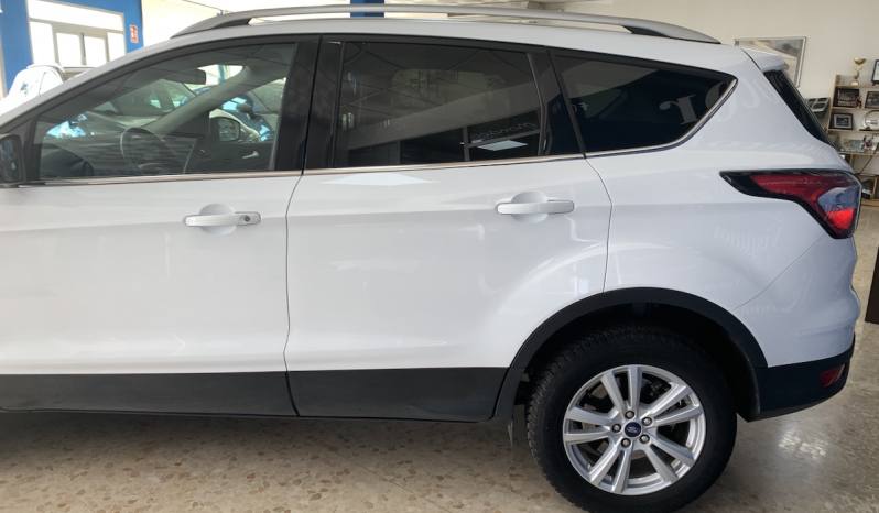 Ford Kuga 1.5 Ecoboost 120cv gasolina TREND PLUS lleno