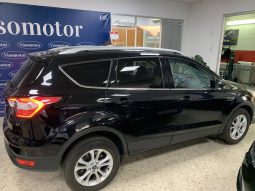 Ford Kuga 2.0 TDCi 120cv TITANIUM DESIGN lleno