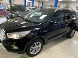 Ford Kuga 2.0 TDCi 120cv TITANIUM DESIGN lleno