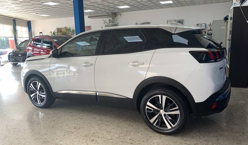 Peugeot 3008 1.2 PureTech 130cv 2019 ALLURE lleno