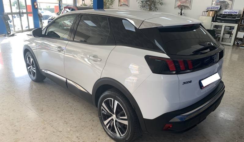 Peugeot 3008 1.2 PureTech 130cv 2019 ALLURE lleno