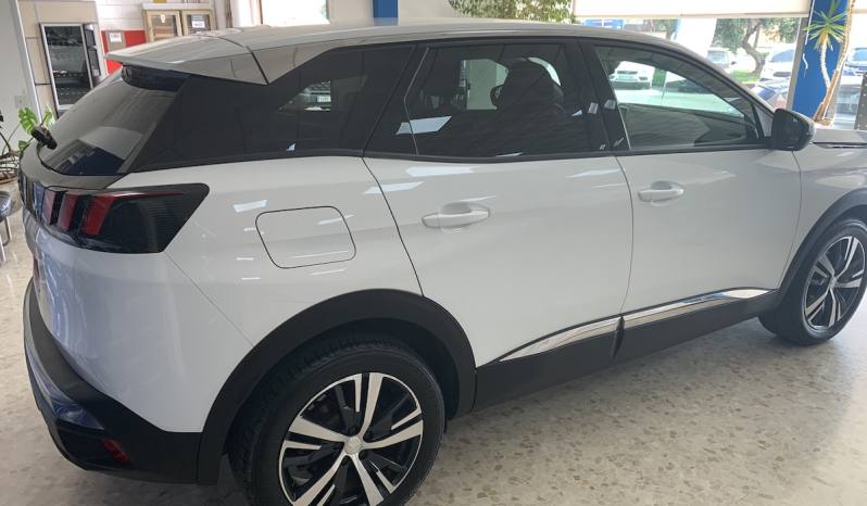 Peugeot 3008 1.2 PureTech 130cv 2019 ALLURE lleno