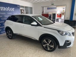 Peugeot 3008 1.2 PureTech 130cv 2019 ALLURE lleno