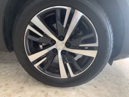 Peugeot 3008 1.2 PureTech 130cv 2019 ALLURE lleno