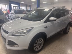Ford Kuga 2.0 TDCi 150cv lleno