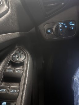 Ford Kuga 2.0 TDCi 150cv lleno