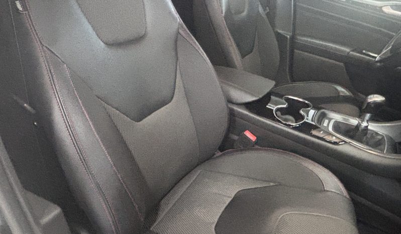 Ford Mondeo 2.0 TDCi 150cv ST LINE lleno