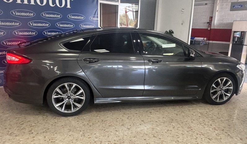 Ford Mondeo 2.0 TDCi 150cv ST LINE lleno