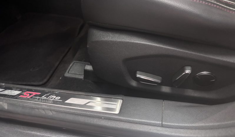 Ford Mondeo 2.0 TDCi 150cv ST LINE lleno