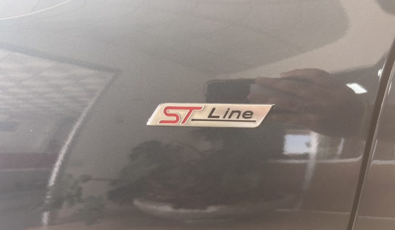 FORD Kuga 1.5 EcoBoost ST-Line X 150cv lleno
