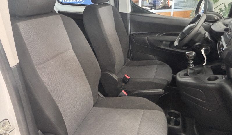 Peugeot Rifter 1.5 BlueHdi 100cv Active Standard lleno