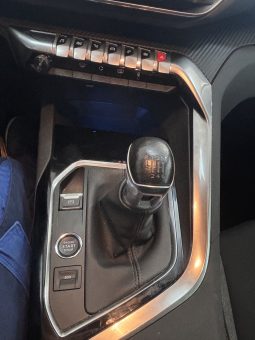 Peugeot 3008 1.5 HDCI ACTIVE PACK 130cv lleno