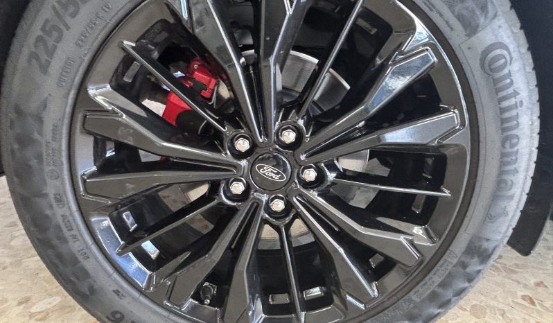 Ford Kuga Híbrido STLine XTech 190cv lleno