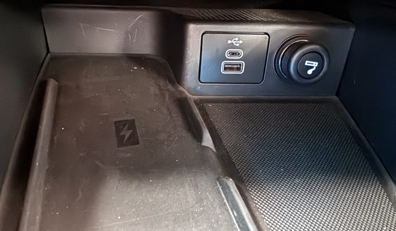 Ford Kuga Híbrido STLine XTech 190cv lleno