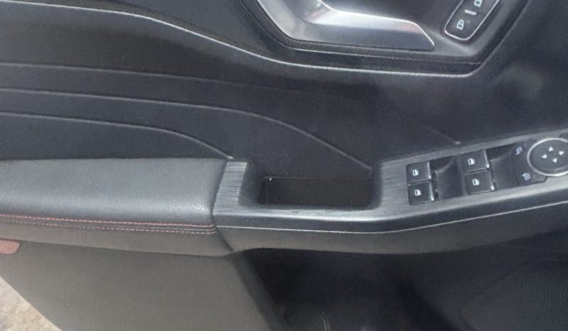 Ford Kuga 1.5 Ecoboost 150cv ST LINE lleno