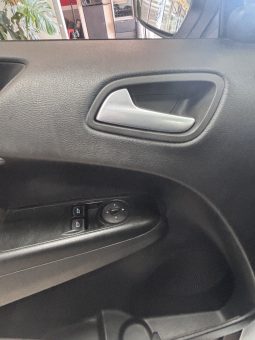 Transit Courier Van 1.5 TDCi 75cv TREND lleno