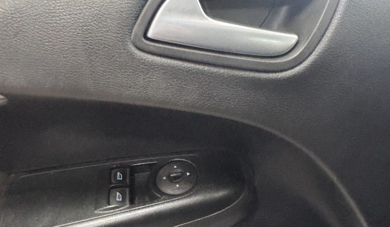 Transit Courier Van 1.5 TDCi 75cv TREND lleno