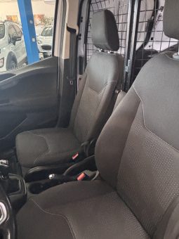 Transit Courier Van 1.5 TDCi 75cv TREND lleno