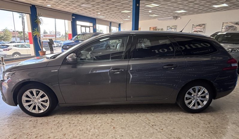 Peugeot 308 SW 1.5 HDI 130CV lleno
