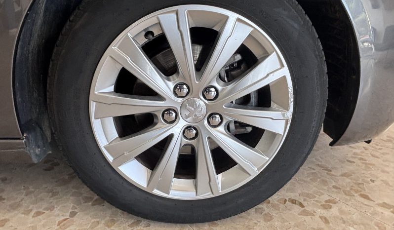 Peugeot 308 SW 1.5 HDI 130CV lleno