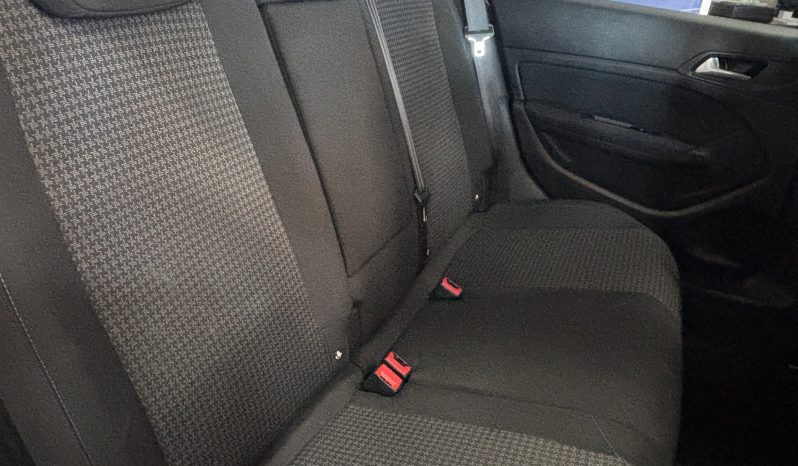 Peugeot 308 SW 1.5 HDI 130CV lleno