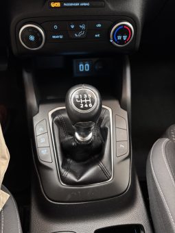 Ford Focus 1.5 TDCi 120cv TREND PLUS lleno