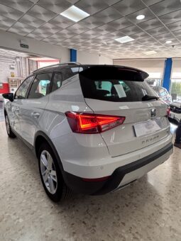 Seat Arona 1.0 TSi 110cv FR Style lleno