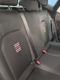 Seat Arona 1.0 TSi 110cv FR Style lleno
