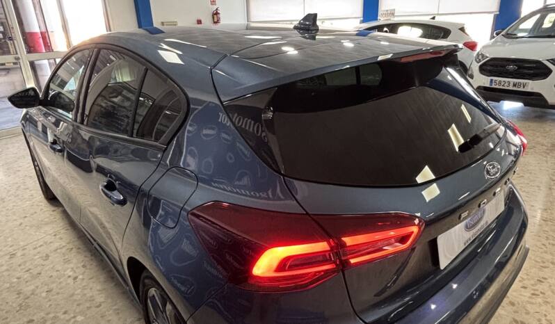 Ford Focus 1.0 Ecoobost 155cv ST LINE lleno