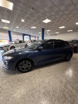 Ford Focus 1.0 Ecoobost 155cv ST LINE lleno