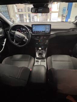 Ford Focus 1.0 Ecoobost 155cv ST LINE lleno