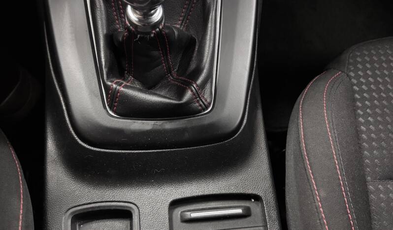 Ford Focus 1.0 Ecoobost 155cv ST LINE lleno
