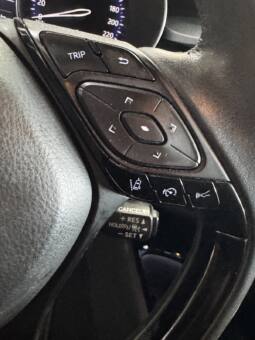 Toyota 1.8 HIBRIDO 125cv ADVANCE lleno