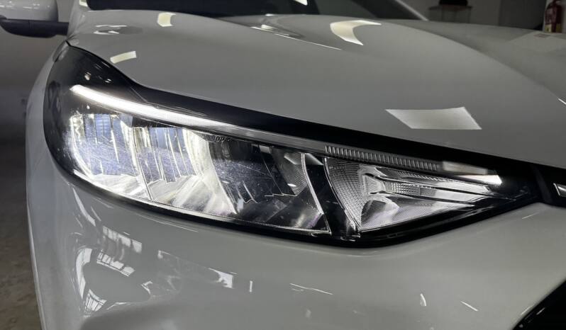 Ford Kuga 1.5 ECOBOOST 150cv ST LINE lleno