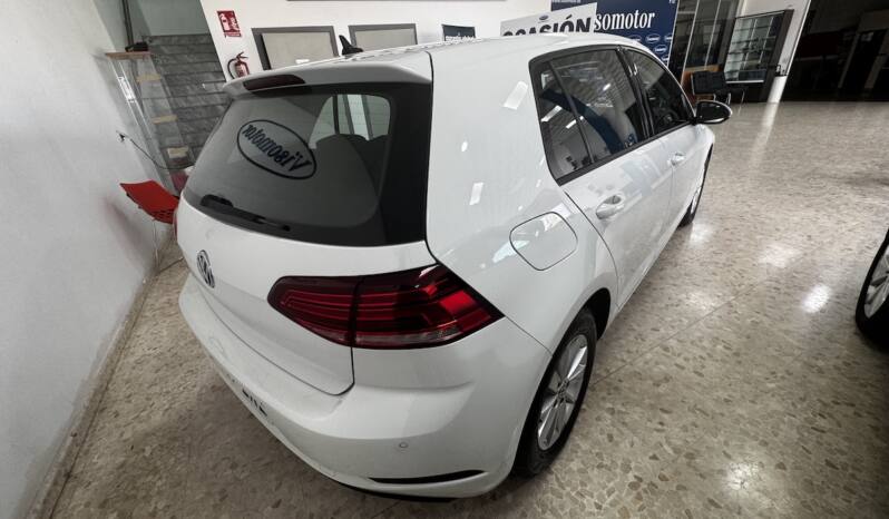 Volkswagen Golf 1.6 TDI 115CV LAST EDITION lleno