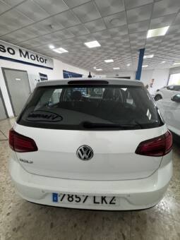 Volkswagen Golf 1.6 TDI 115CV LAST EDITION lleno