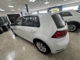 Volkswagen Golf 1.6 TDI 115CV LAST EDITION lleno