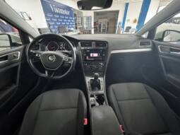 Volkswagen Golf 1.6 TDI 115CV LAST EDITION lleno